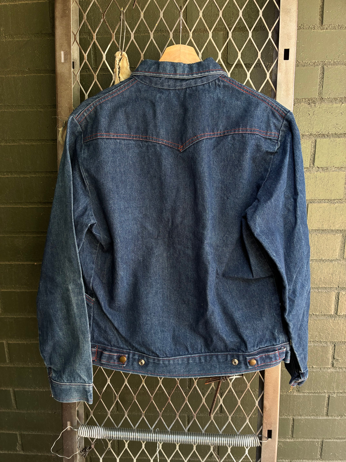 Vintage 1970s Golden Sun Feeds Western Denim Jacket
