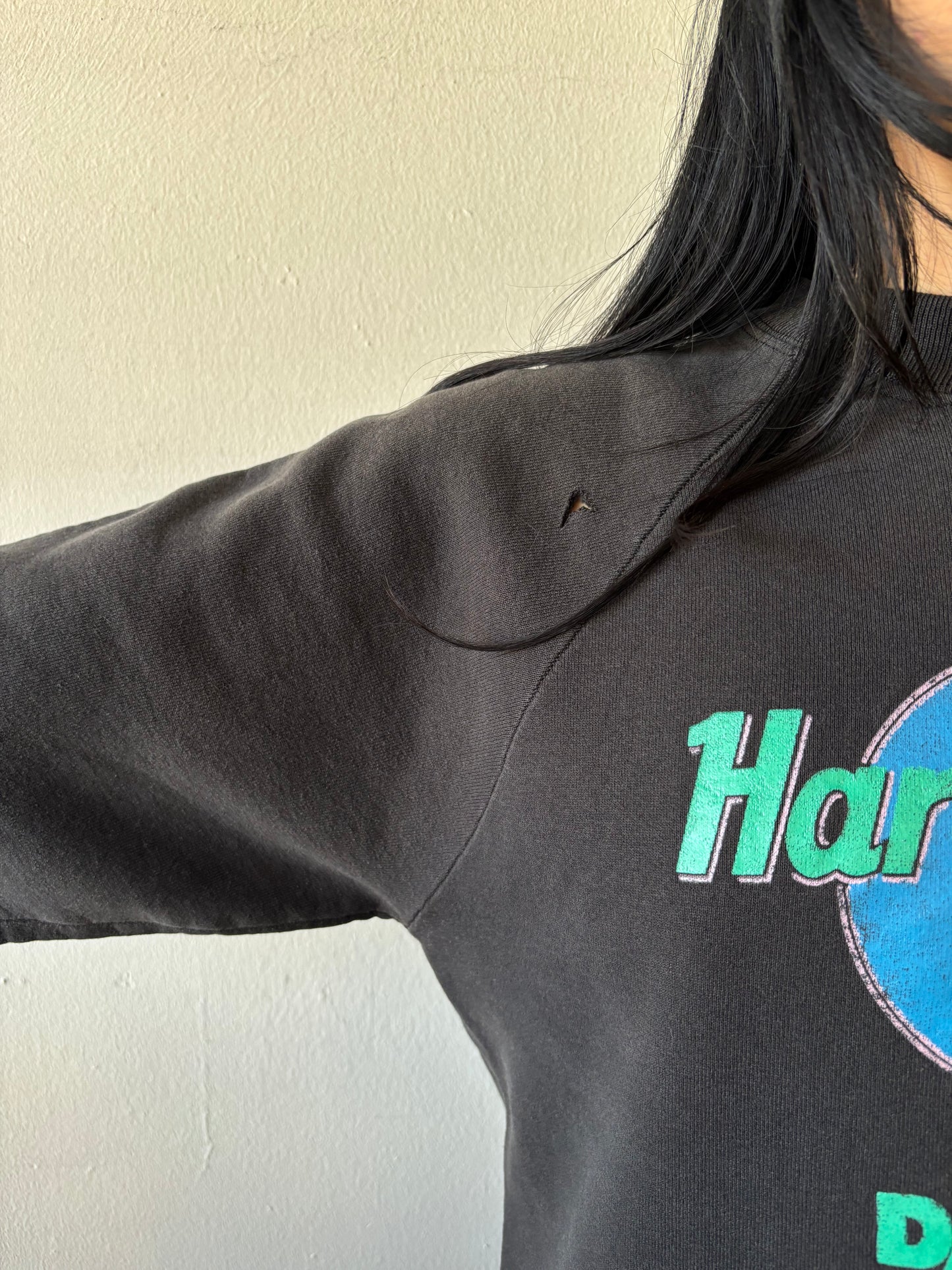 Vintage Hard Rock Crewneck