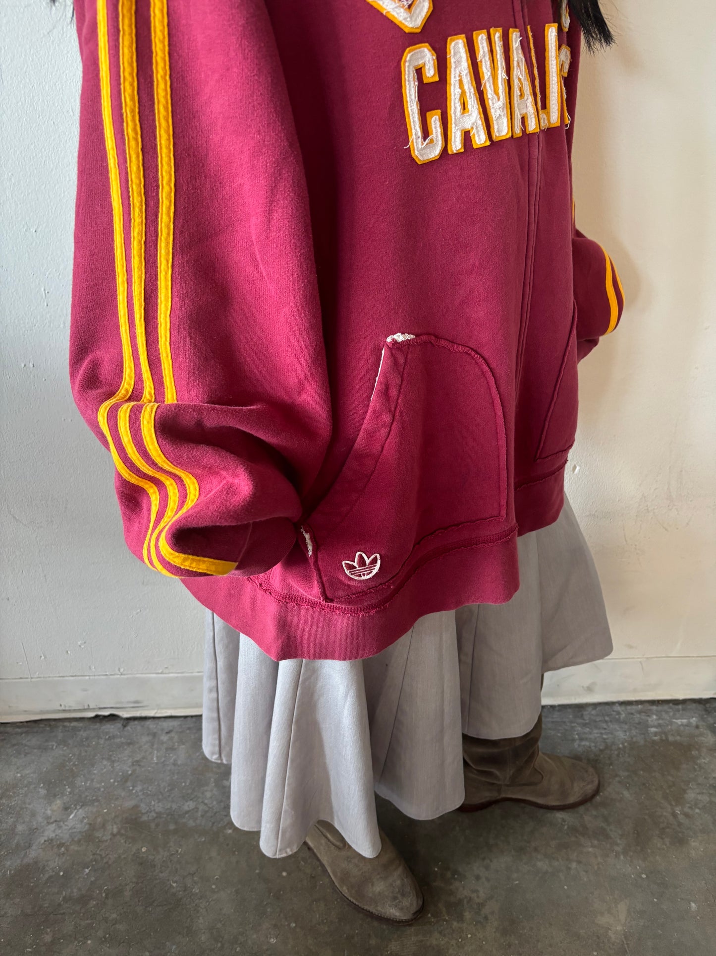Vintage Cleveland Cavaliers Zip Up Hoodie
