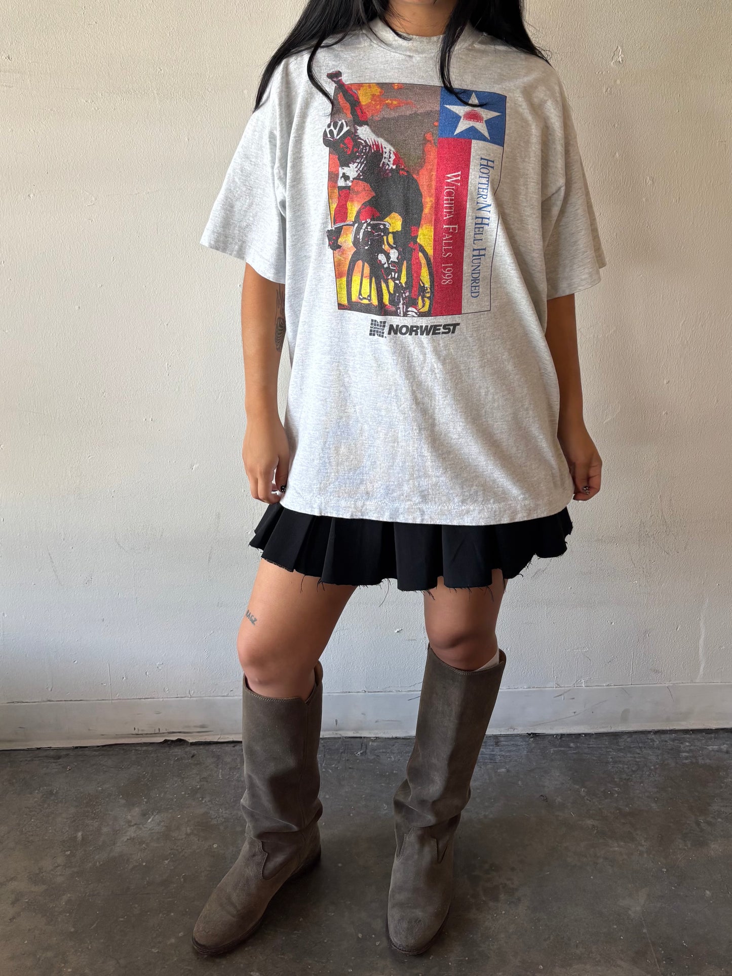Vintage Hotter’ N Hell Hundreds Shirt