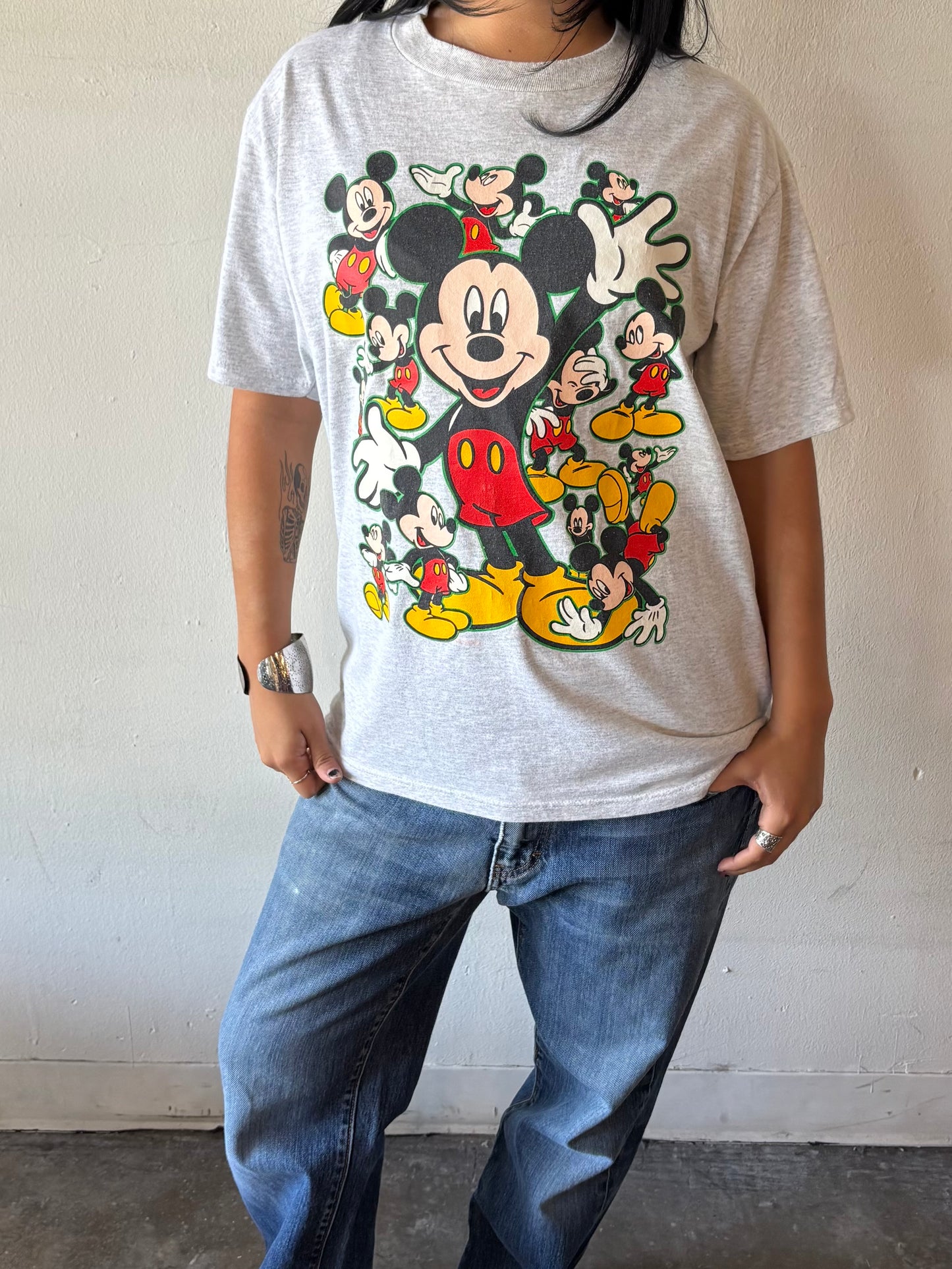Vintage Mickey Mouse Shirt
