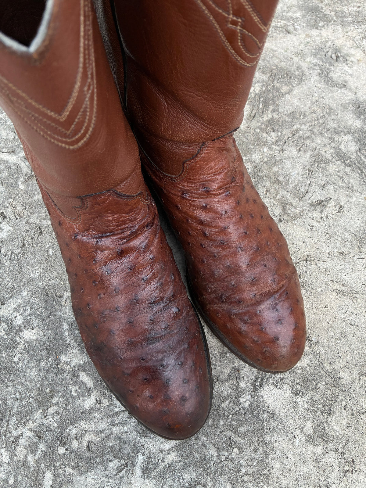 Vintage 1980s Justin Brown Ostrich Leather Cowboy Boots