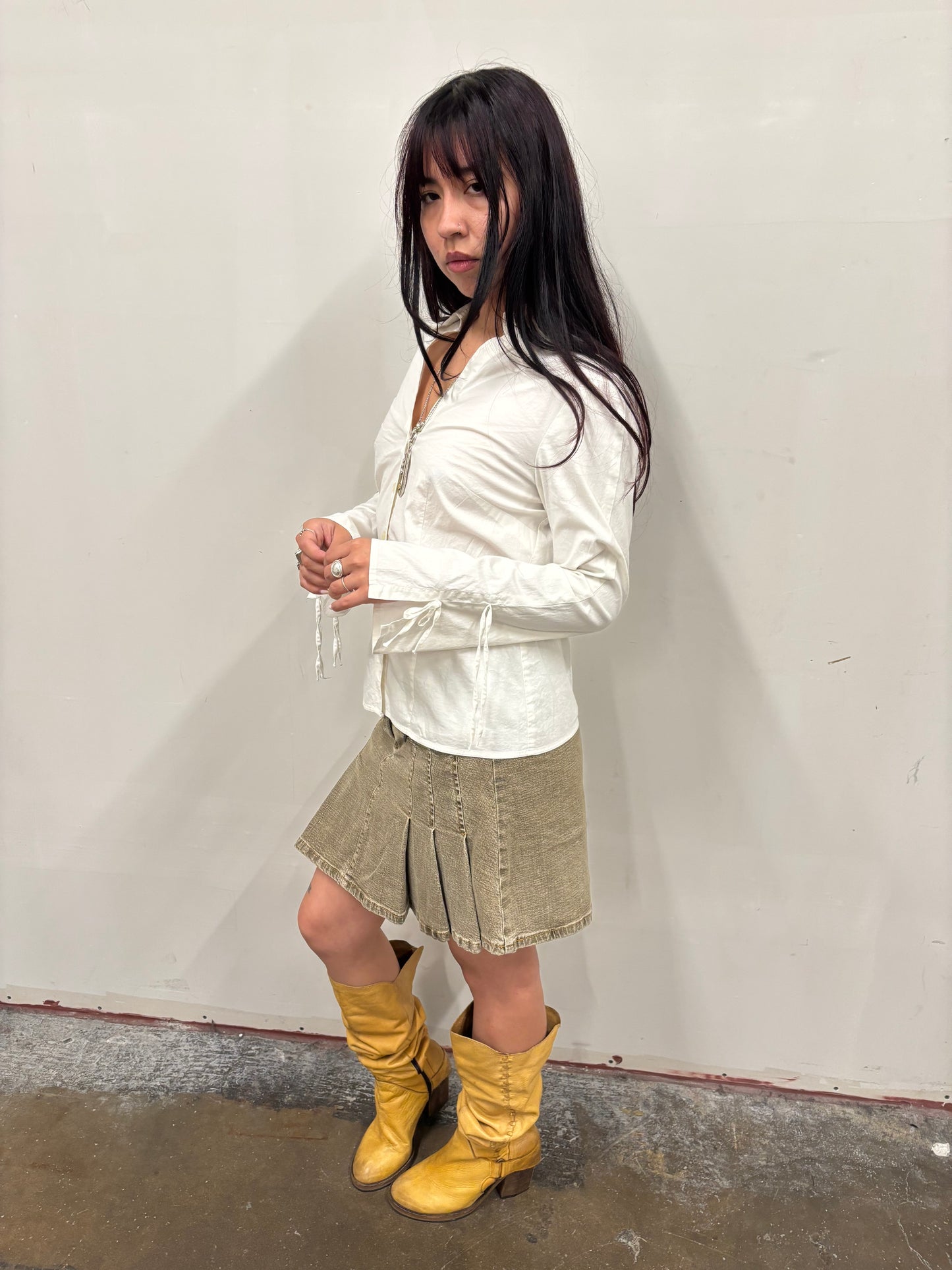In Studio Button Up