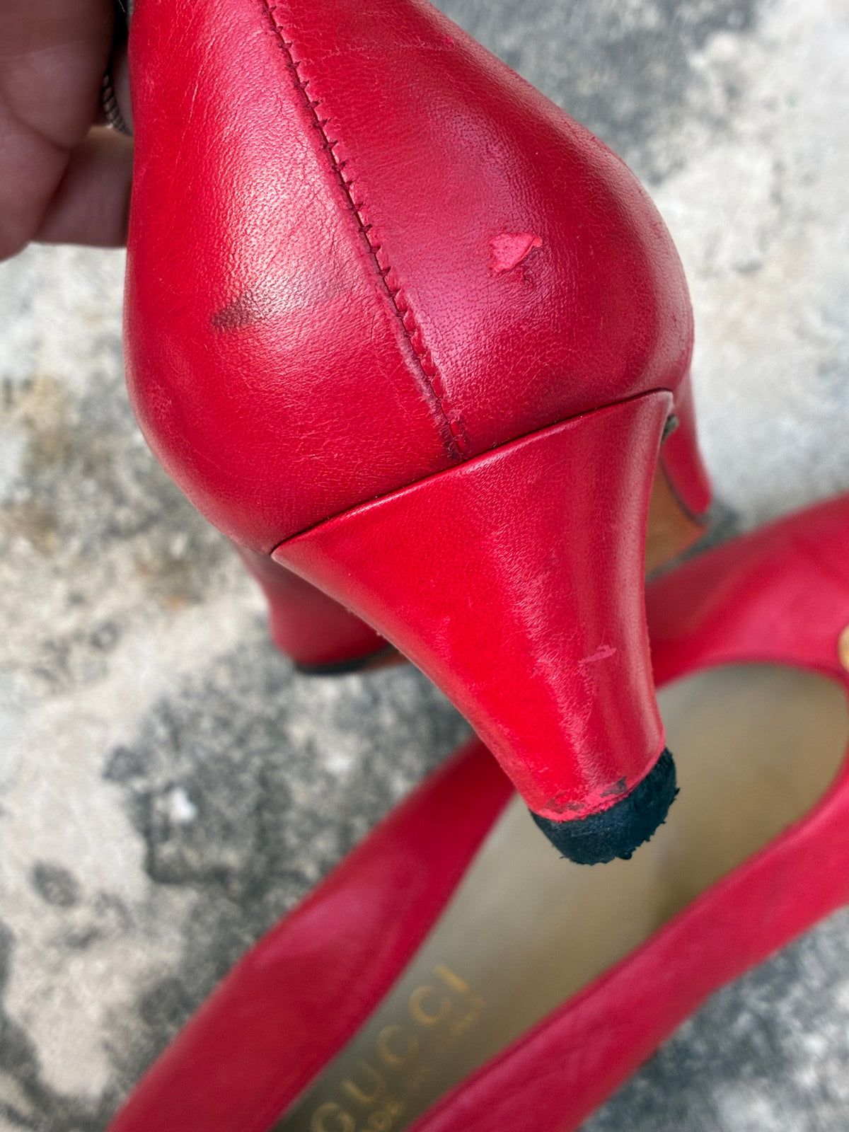 Vintage 80s Gucci Red Leather Kitten Heel Pumps W Gold Hardware
