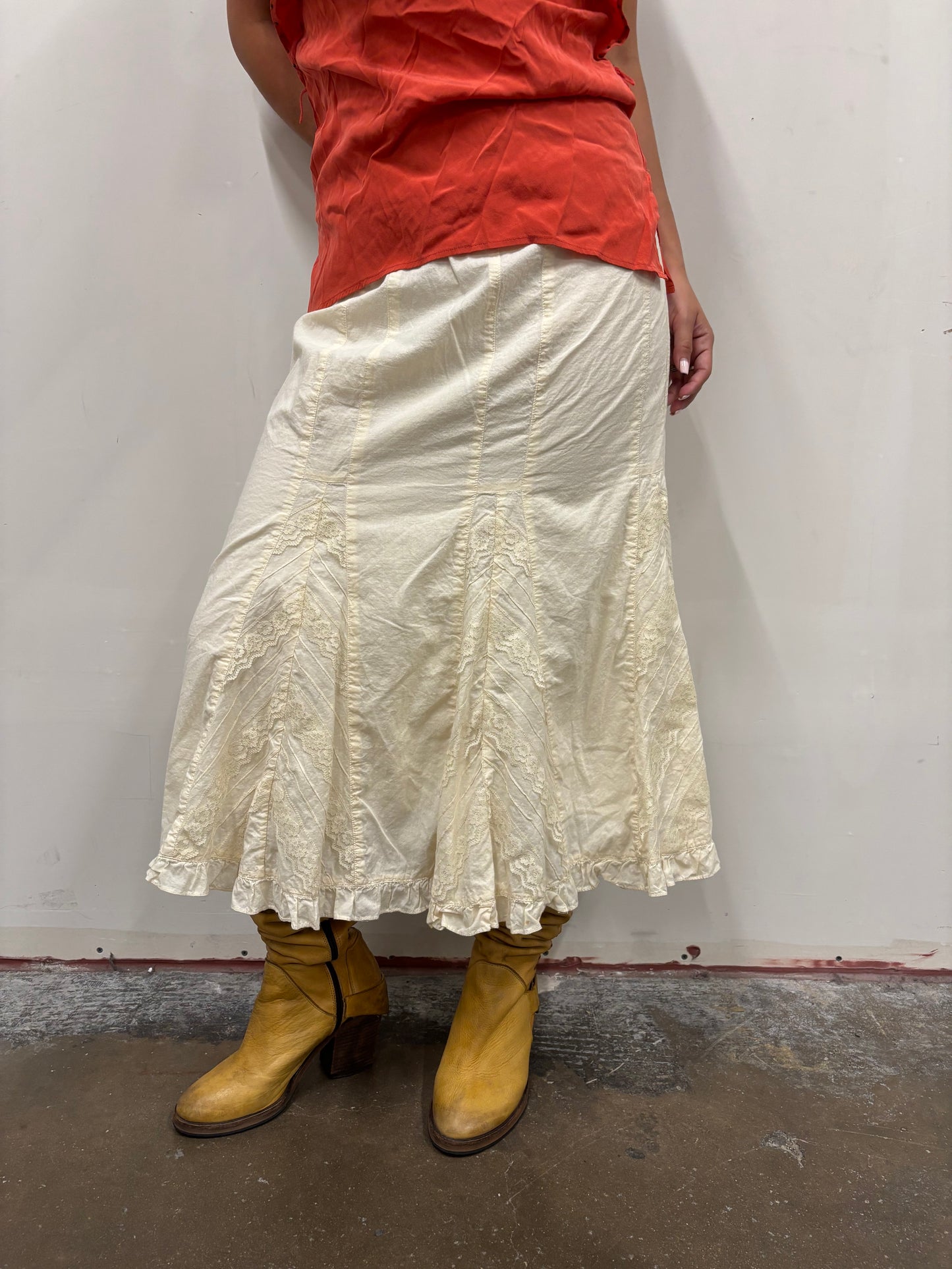 Angie Crème Skirt