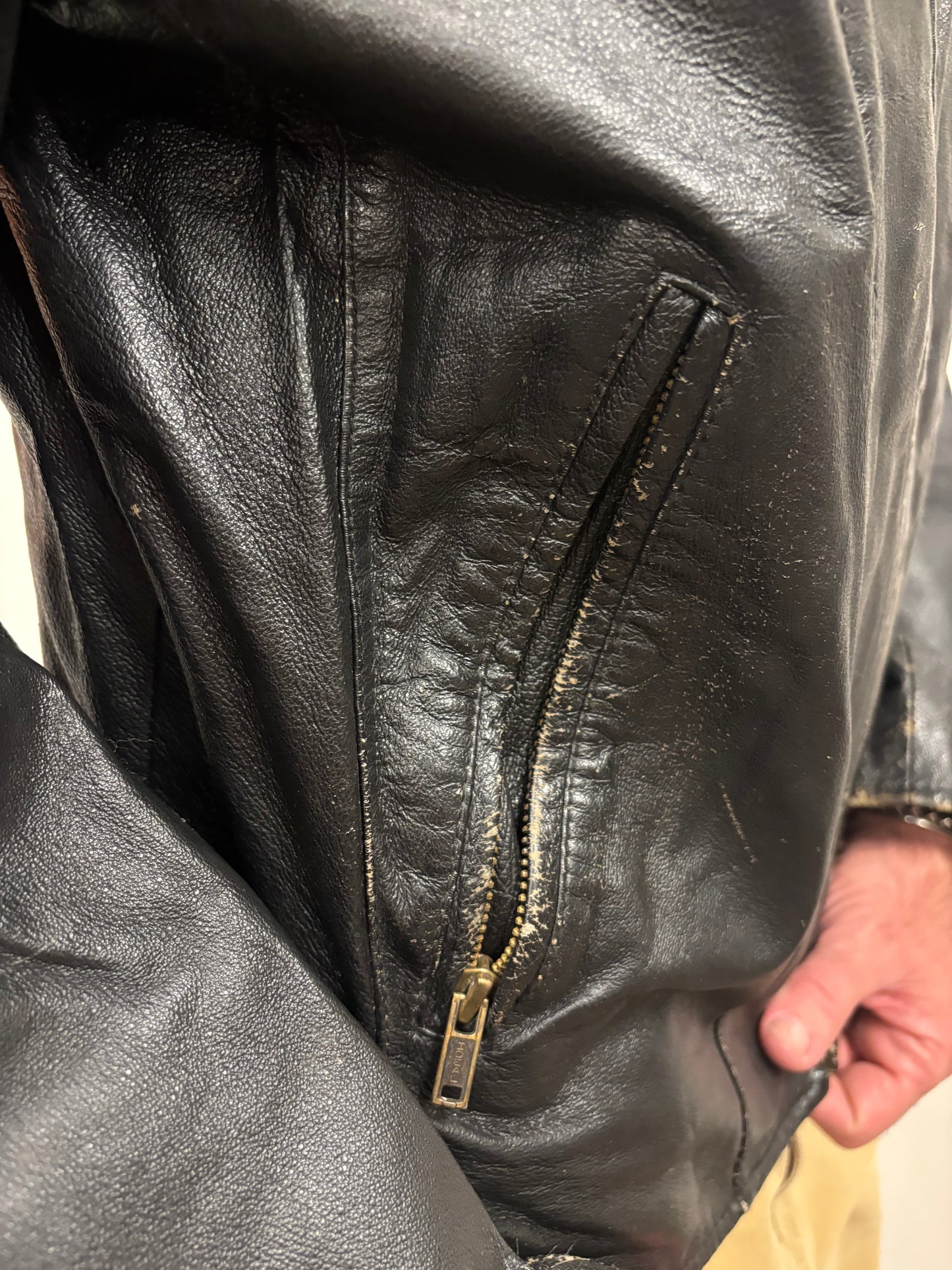 Vintage Wilson’s Leather Y2K Jacket