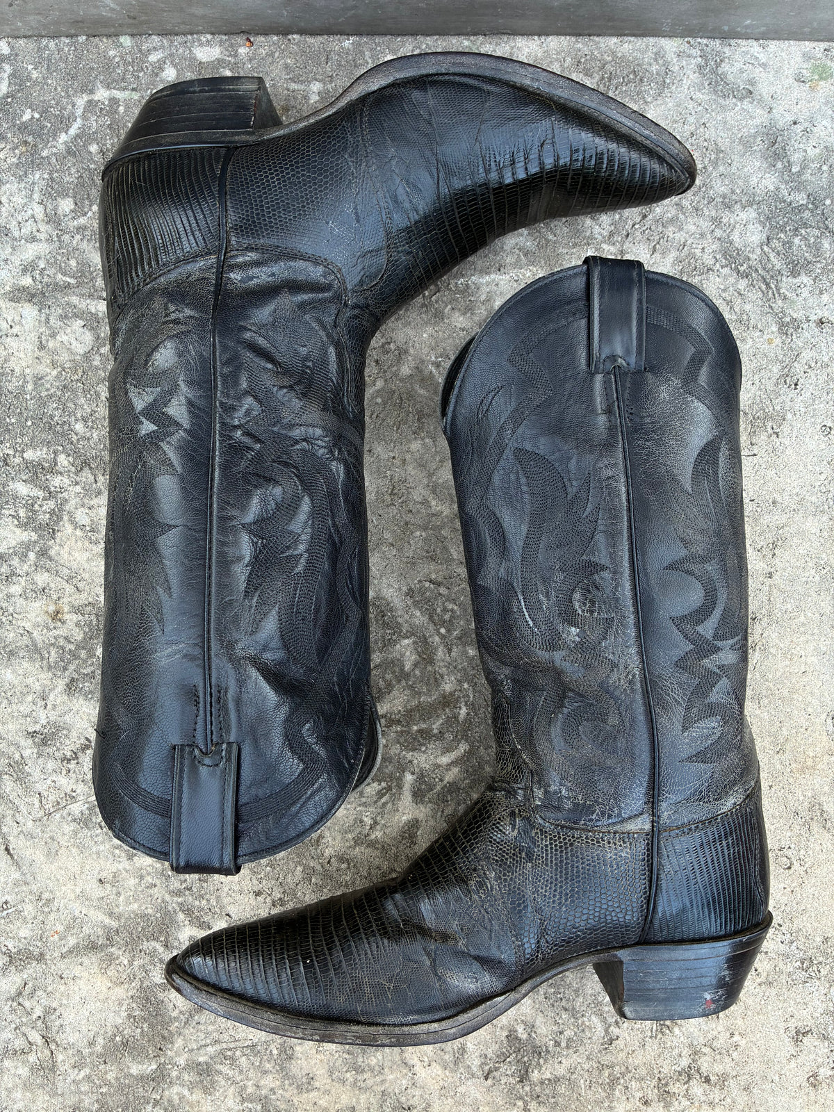 Vintage Justin Black Lizard Skin Cowboy Boots