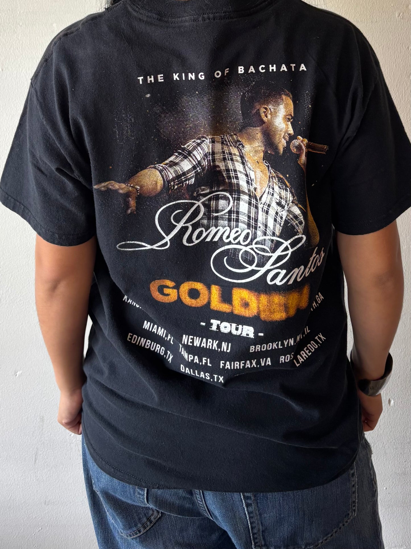 Romeo Santos Golden Tour Shirt