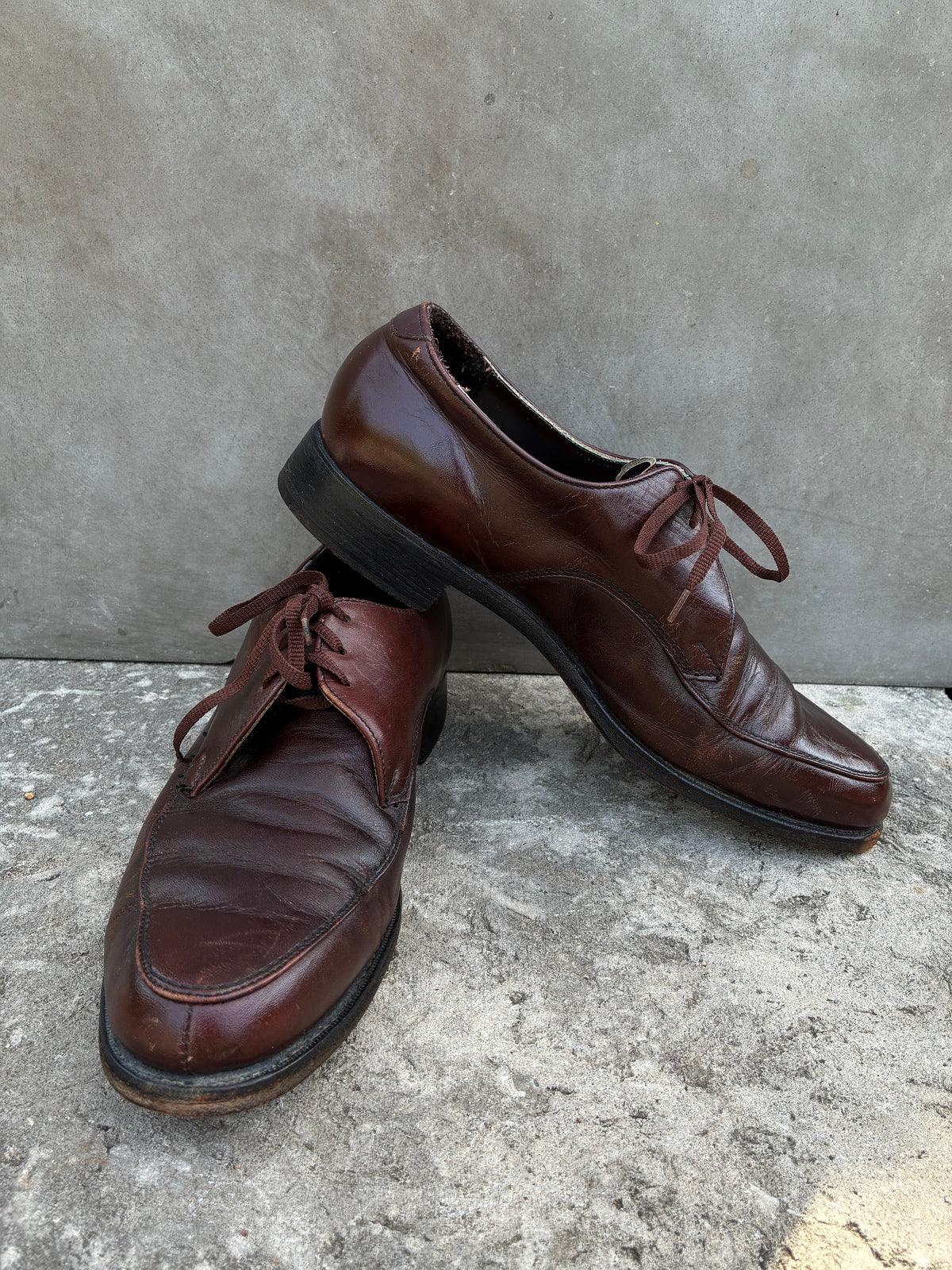 Vintage 1970s Brown Sears Leather Oxford Shoes
