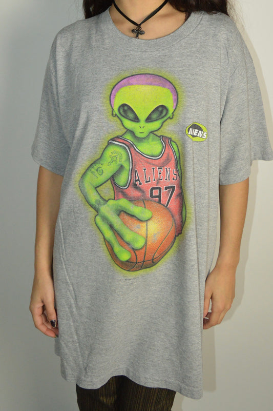 Vintage 1996 Aliens Dennis Rodman Shirt