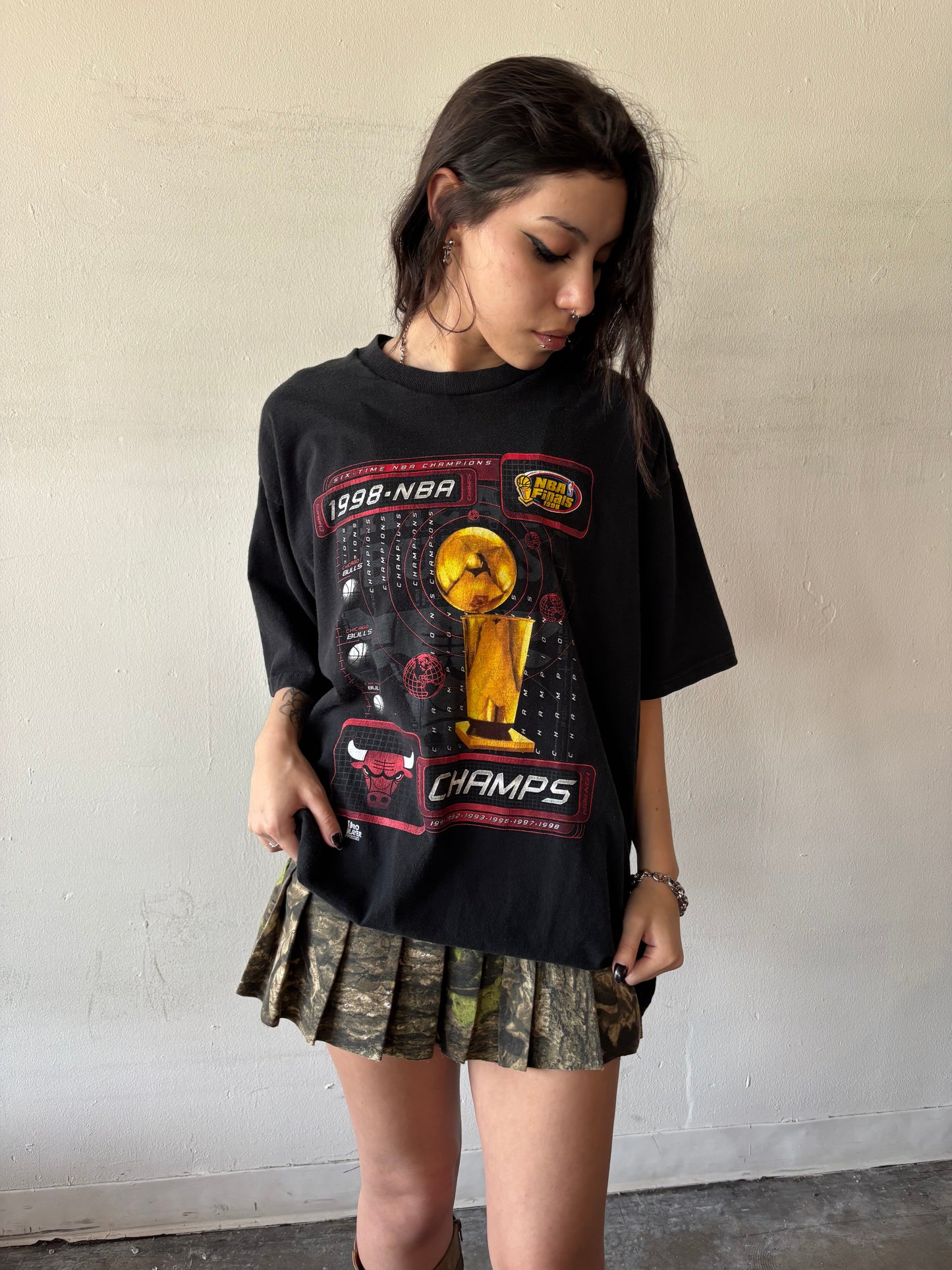 Vintage 1998 Chicago Bulls Shirt
