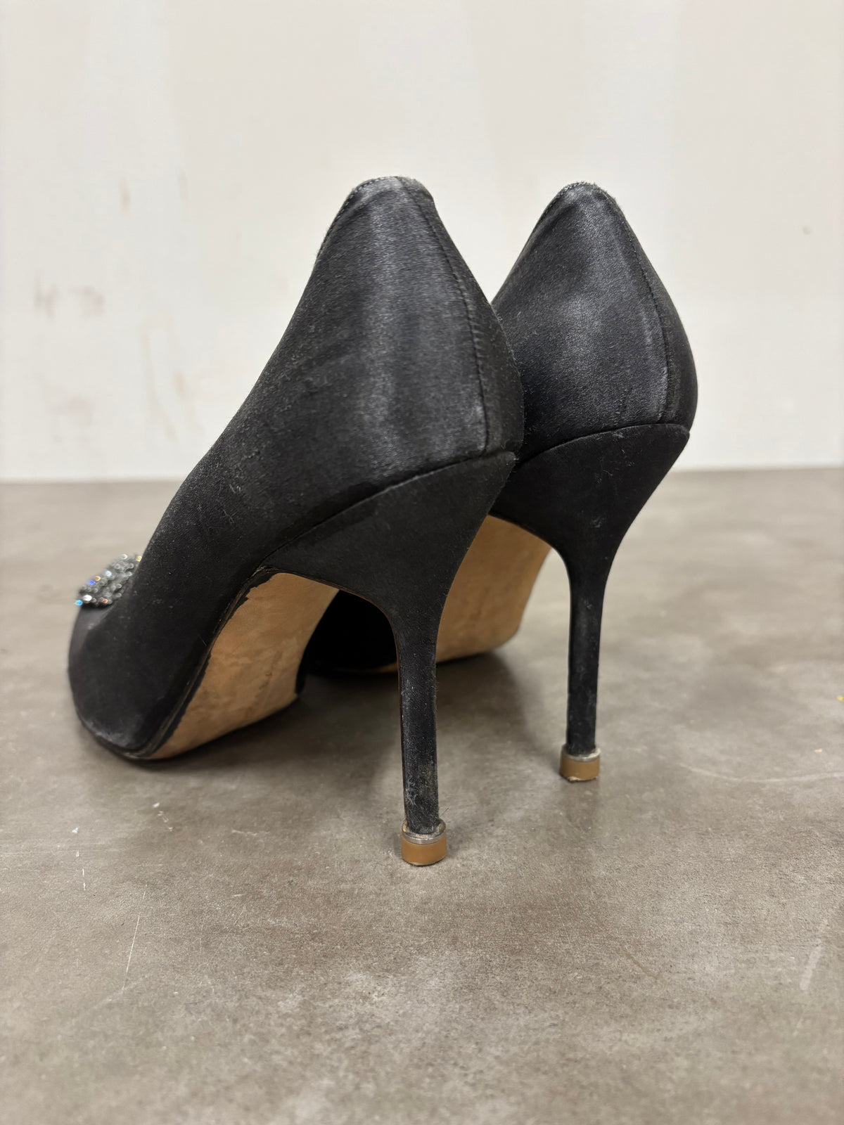 Vintage Manolo Blanik Heels