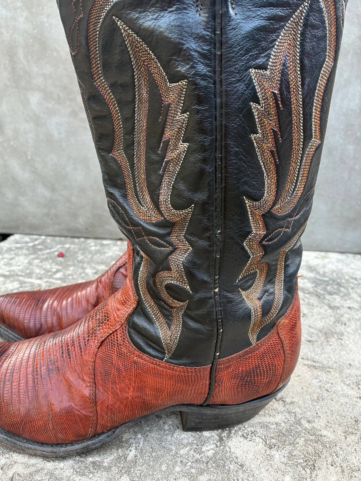 Vintage Tony Lama Brown Lizard Cowboy Boots