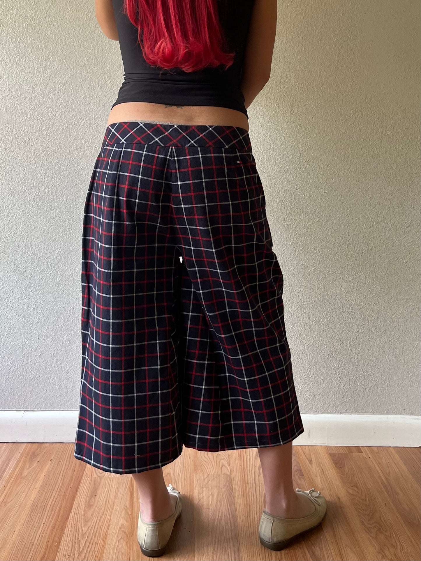 Reconstructed Tommy Hilfiger Plaid Baggy Jorts