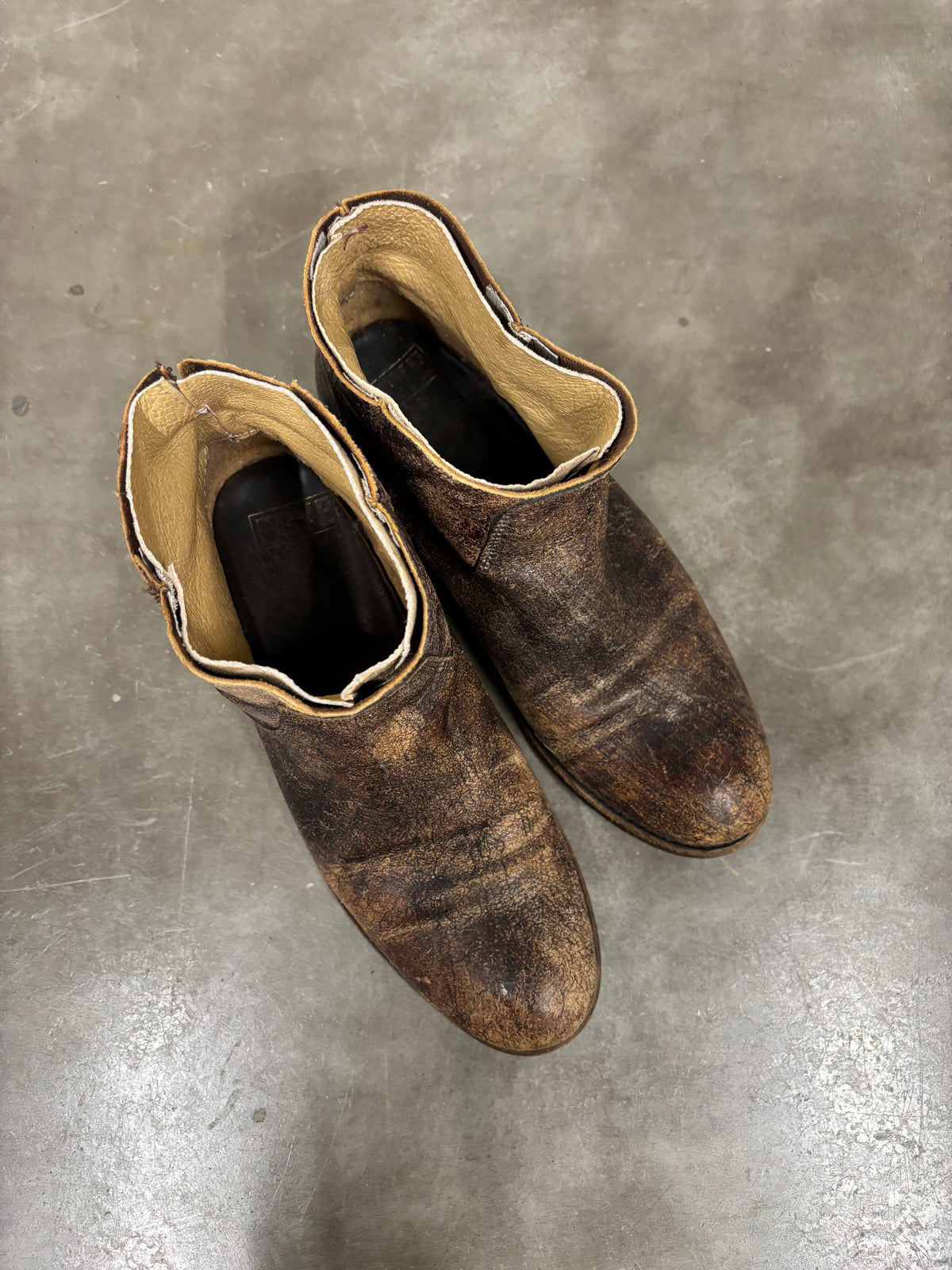 Vintage Brown Cracked Frye Boots