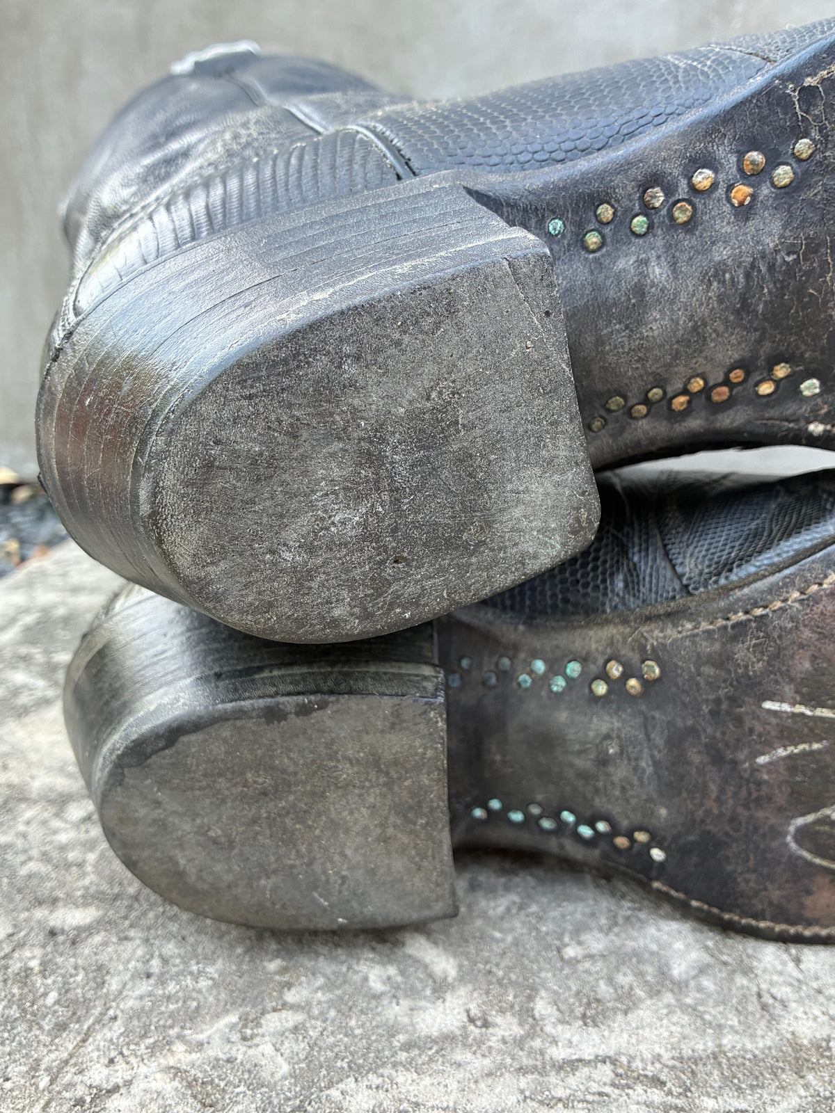 Vintage Justin Black Lizard Skin Cowboy Boots