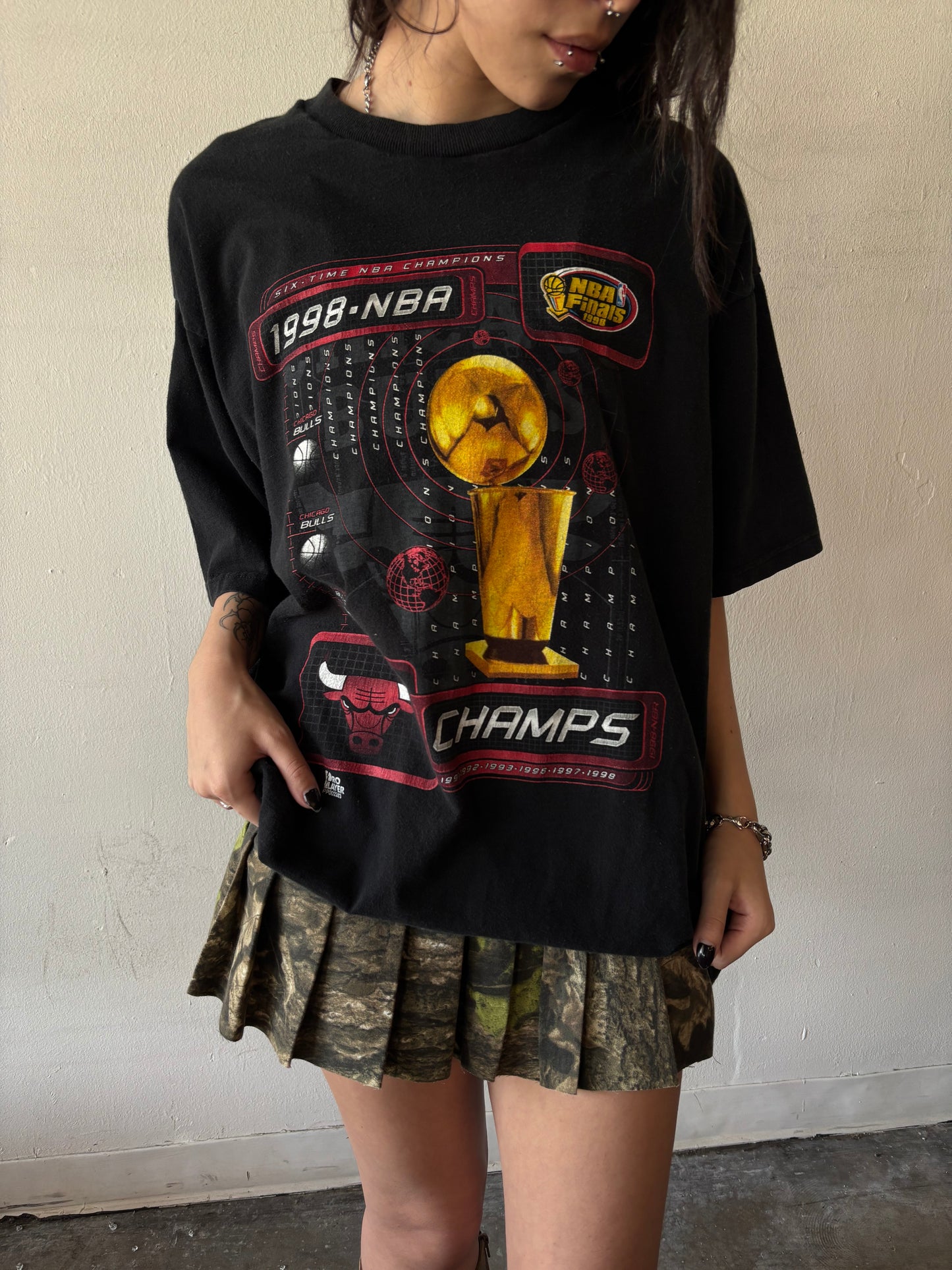 Vintage 1998 Chicago Bulls Shirt