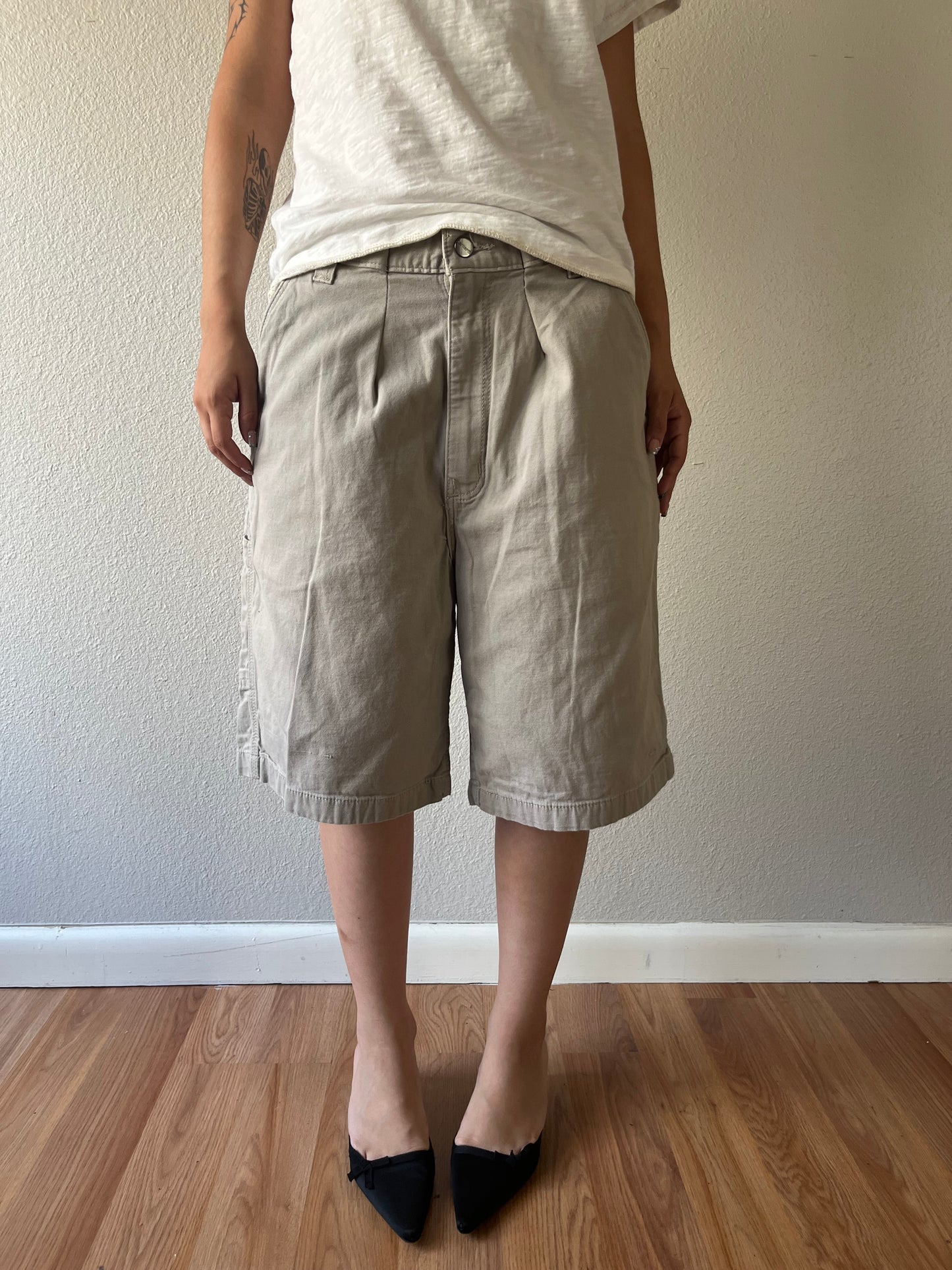 Vintage Beige Carhartt Jorts