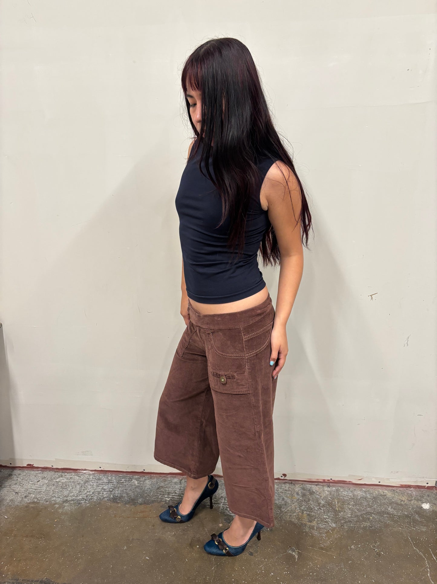 DKNY Capris