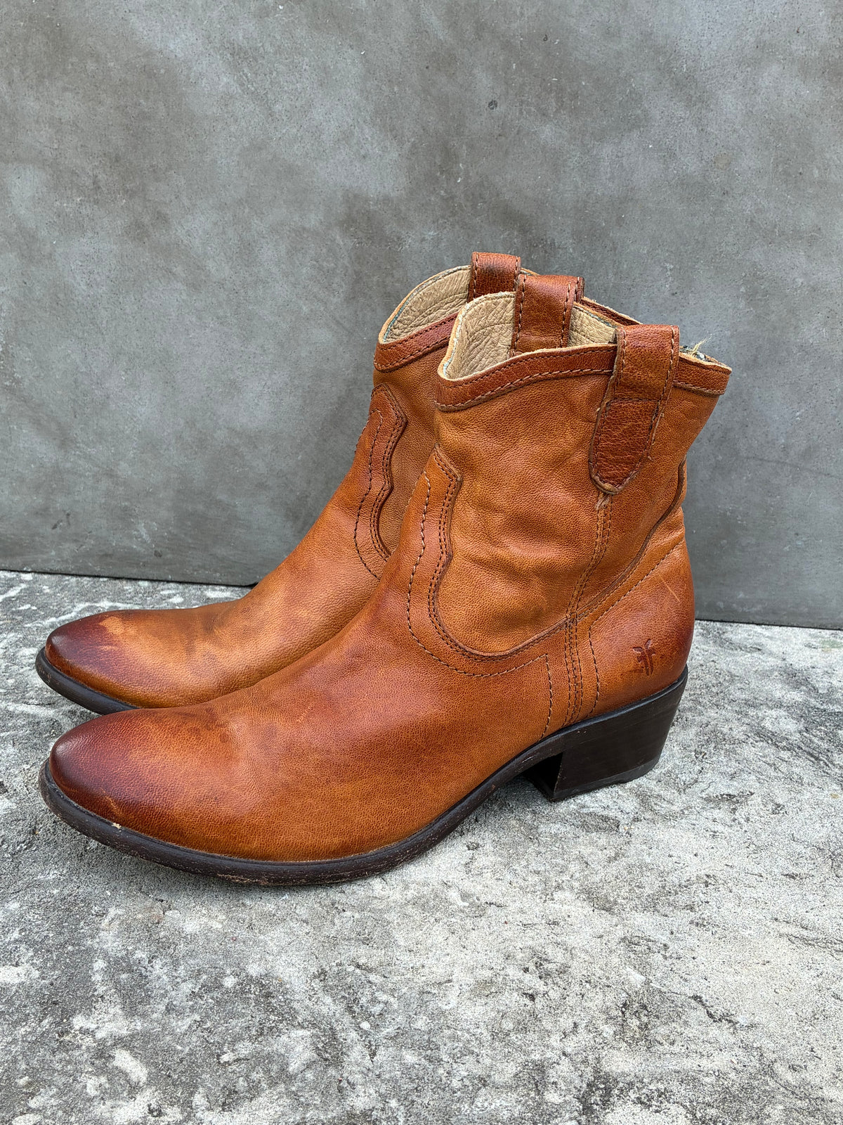 Vintage Brown Frye Billy Short Leather Boots