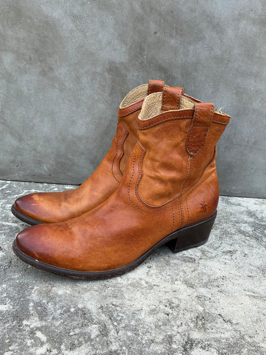 Vintage Brown Frye Billy Short Leather Boots